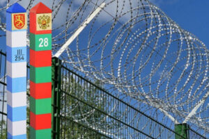 Финляндия построила уже 160 км забора на границе с Россией