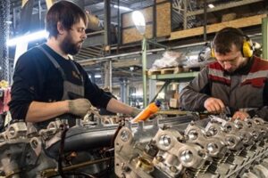 Кингисеппский машзавод отказался от судостроения и сосредоточился на ремонте техники