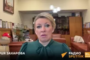 Клинтоны как бы сходят на передачу к американскому Андрею Малахову?