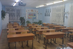 Появилось фото ножа, которым школьница пырнула учителя в Красноярском крае