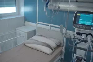 В Колпино спустя 16 лет заработает новый операционный блок детской больницы