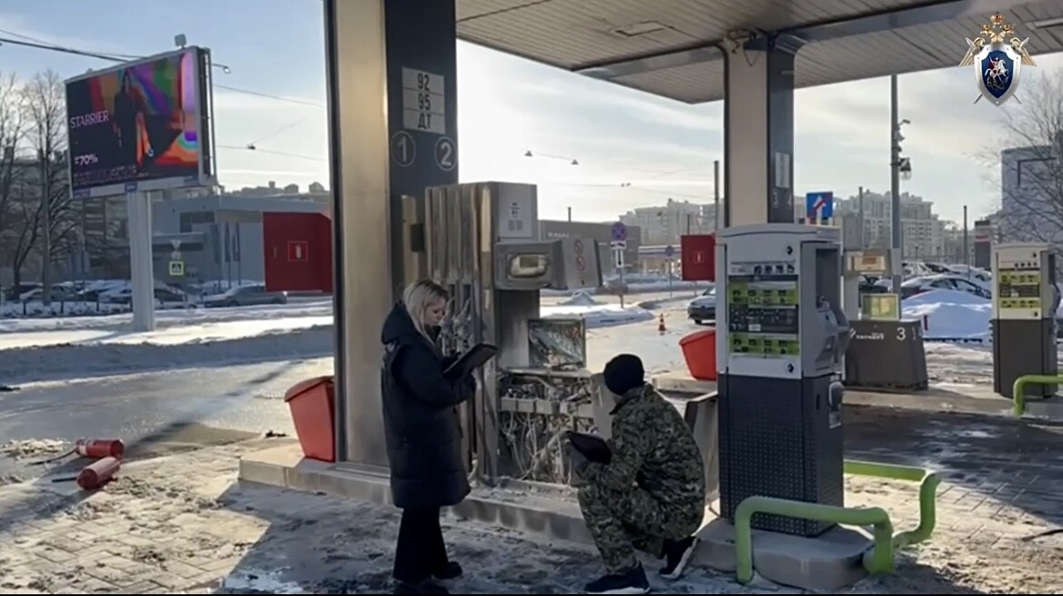 Автозаправочная станция «Татнефти» на улице Савушкина