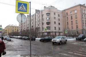 В центре Петербурга на 13 часов отключили отопление в трех домах из-за ремонта теплосети