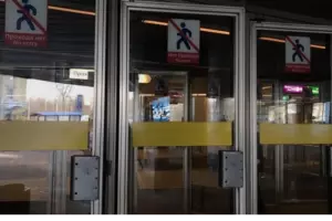 в схеме "коричневой" ветки метро в Петербурге произошли изменения