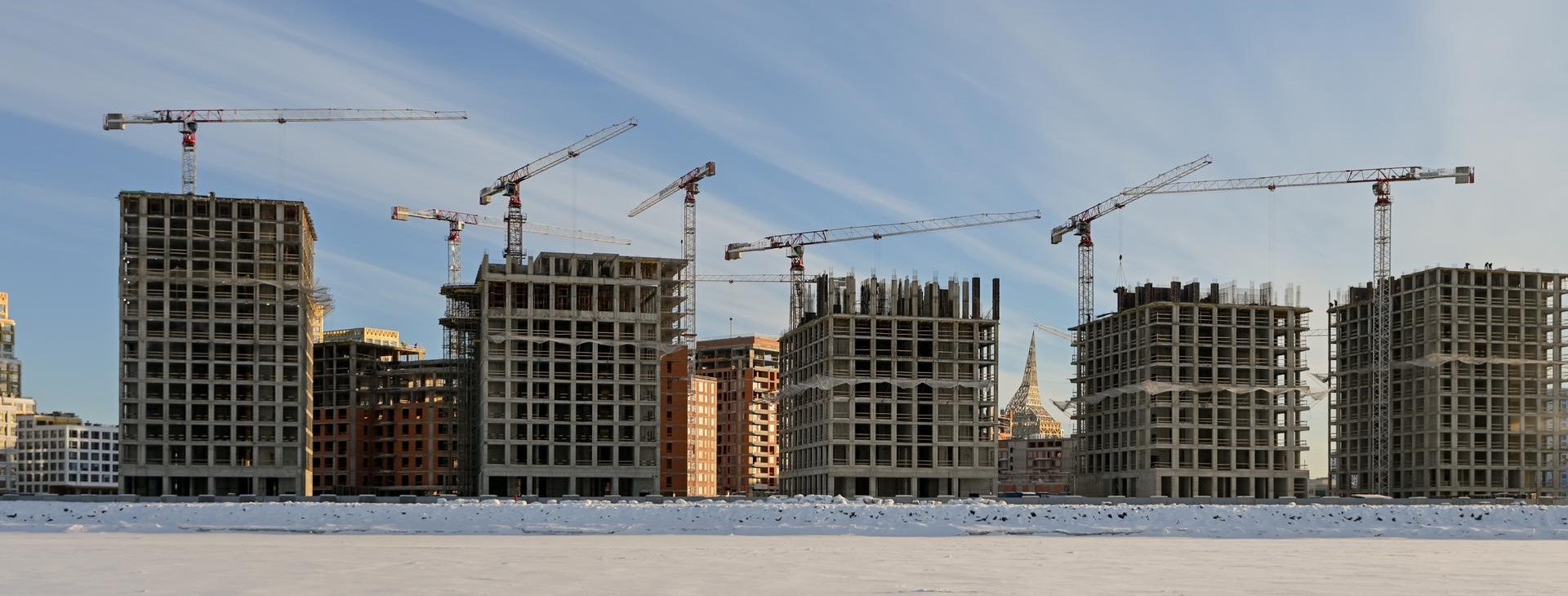 Новостройки Петербурга