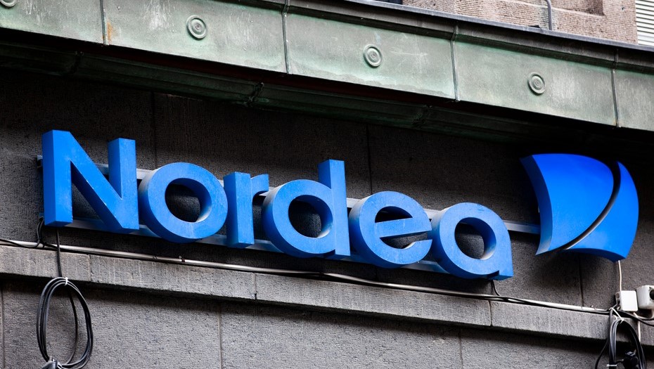 Вывеска банка Nordea