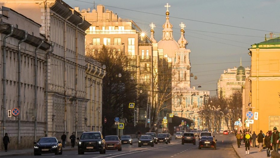 Солнце в Петербурге
