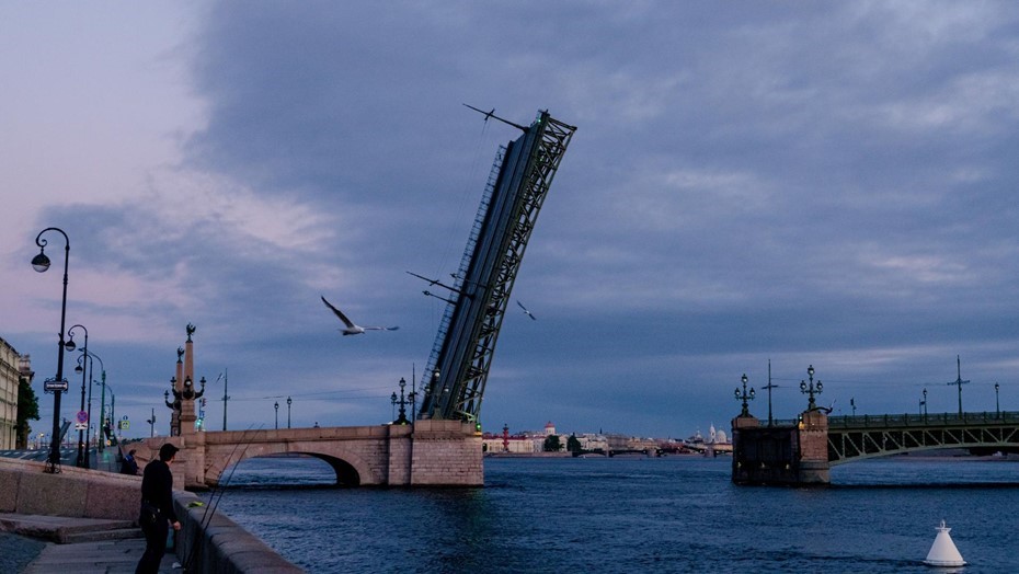 Троицкий мост