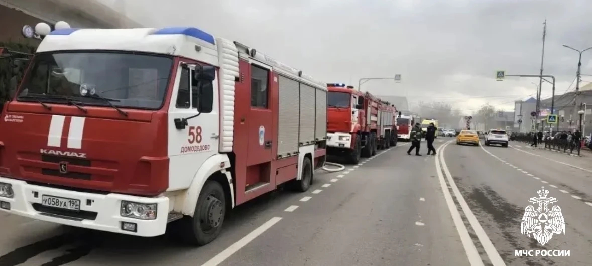 Пожар в ТЦ 'Стайер'